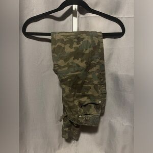 Boys camo Levi jeans
